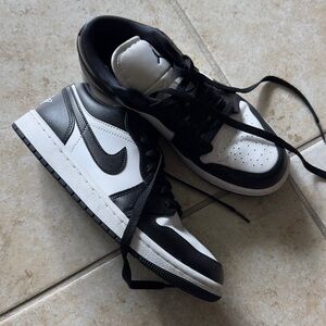 Nike Air Jordan Low Women’s Size 7.5